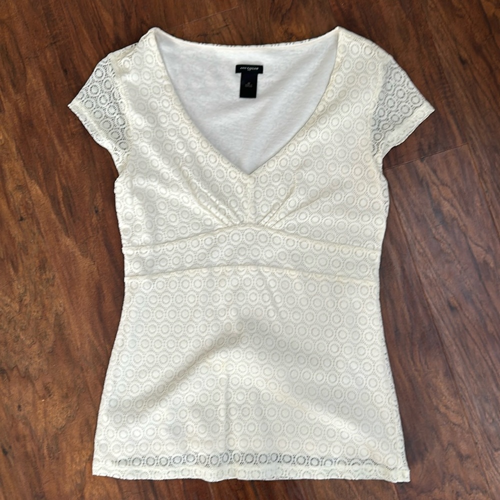 Ann Taylor lace blouse. Good Condition